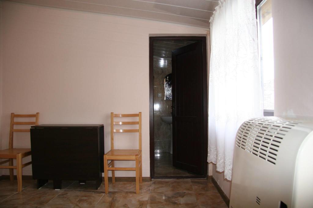 Maia'S Guest House Gergeti Stepantsminda Room photo